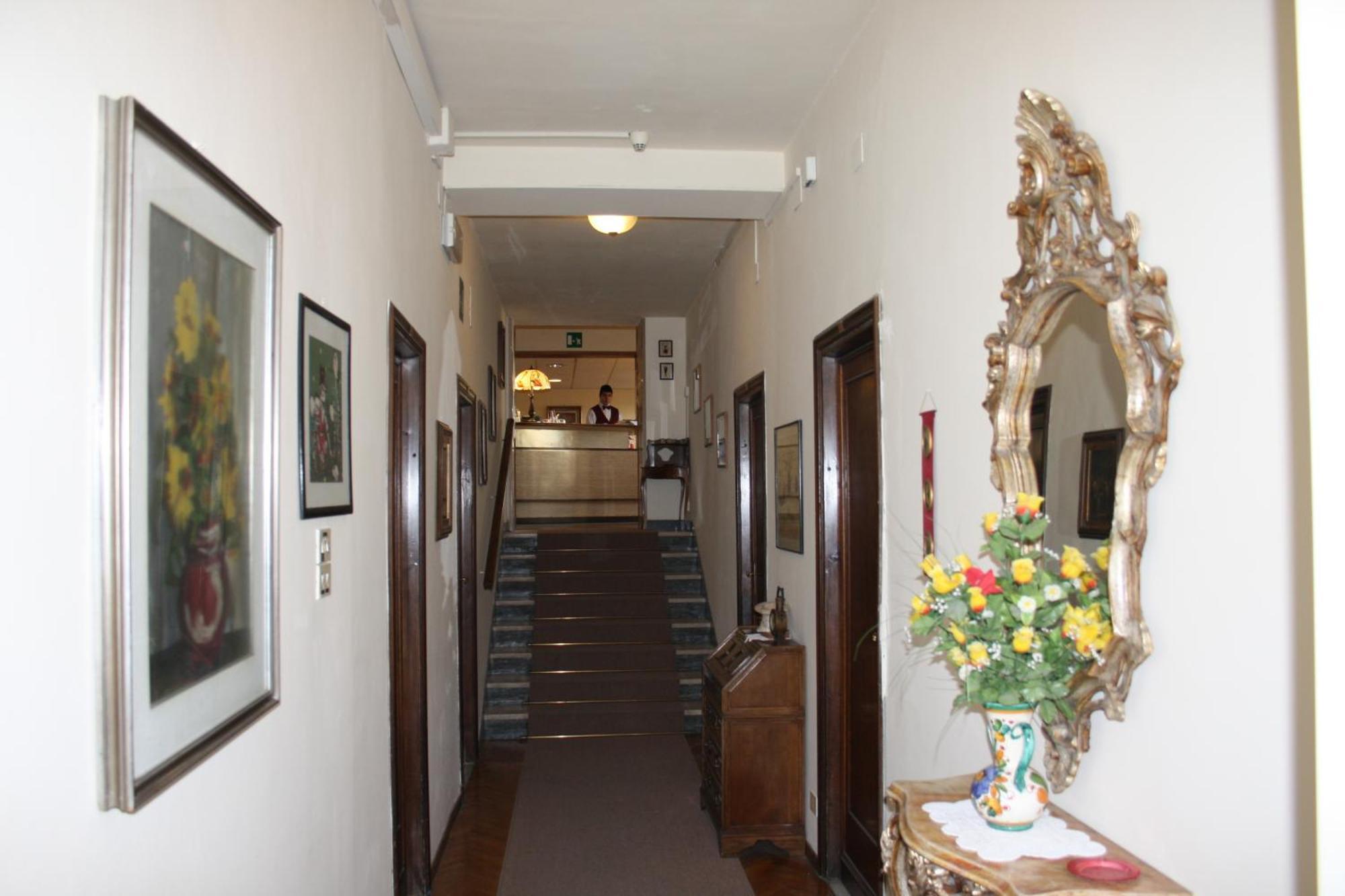 Hotel Bodoni Florence Ngoại thất bức ảnh